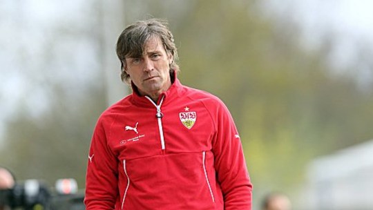 Will im letzten vorerst letzten Drittliga-Heimspiel einen Sieg: VfB-II-Coach Walter Thomae.