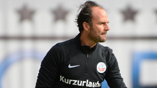 Möchte mehr Ruhe im Spiel seiner Mannschaft sehen: Rostock Trainer Christian Brand 