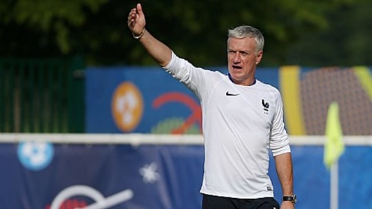 Weiß um die Schwere des Turniers: Frankreichs Nationaltrainer Didier Deschamps.