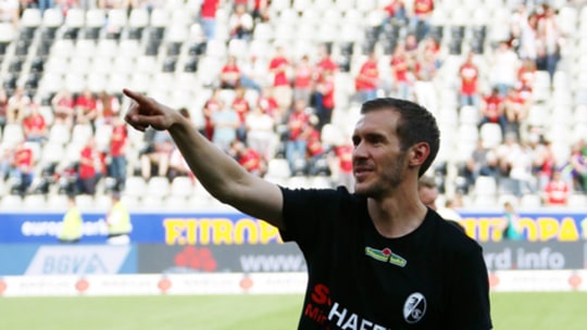 Zehn Jahre als Spieler, nun bleibt er den Freiburgern in anderer Funktion erhalten: Julian Schuster.
