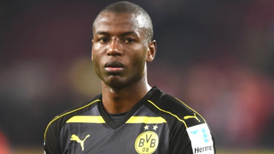 Verlässt die Borussia: Dortmunds Angreifer Adrian Ramos wird von Chongqing Lifan verpflichtet und nach Granada verliehen. 