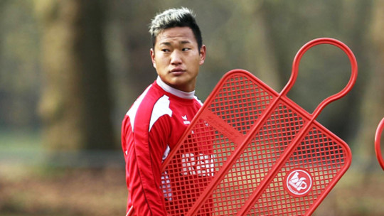 Abflug nach Südkorea? Kölns Mittelstürmer Chong Tese ist nur Angreifer Nummer vier.