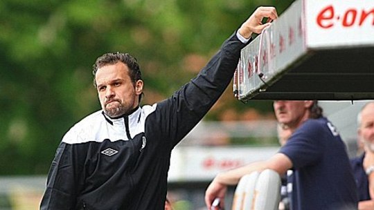 Holte Laurin Von-Piechowski aus dem U-19-Kader von Babelsberg in die 1. Mannschaft: SV-Trainer Almedin Civa.