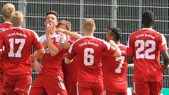 Bejubelt das 2:0 durch Björn Nadler: Eintracht Norderstedt.