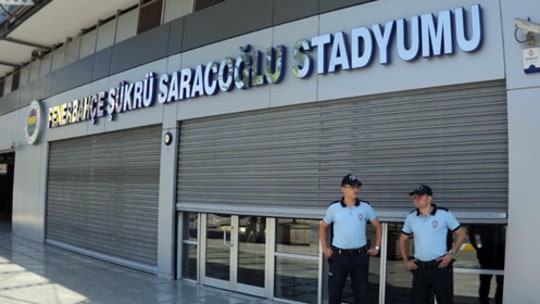 Im Juli 2011 durchsuchte die Polizei die Büroräume von Fenerbahce. Nun verhandelt die UEFA den Fall.