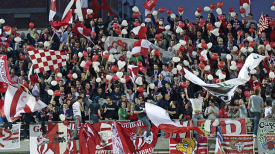 Tifosi im Freudentaumel: Die Anhänger des FC Carpi feiern den erstmaligen Aufstieg in die Serie A.