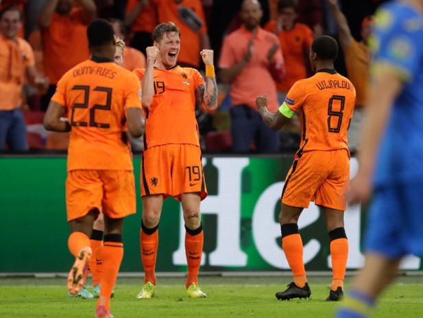 EM 2020 » Gruppe C » Samstag, 13. Juni 2021 21:00 Uhr » Niederlande - Ukraine 3:2 (0:0) Http%3A%2F%2Fmediadb.kicker.de%2Fwcms%2F7110%2F77754%2F52264F68-BEF5-48AE-9B68-9F4EC5672825