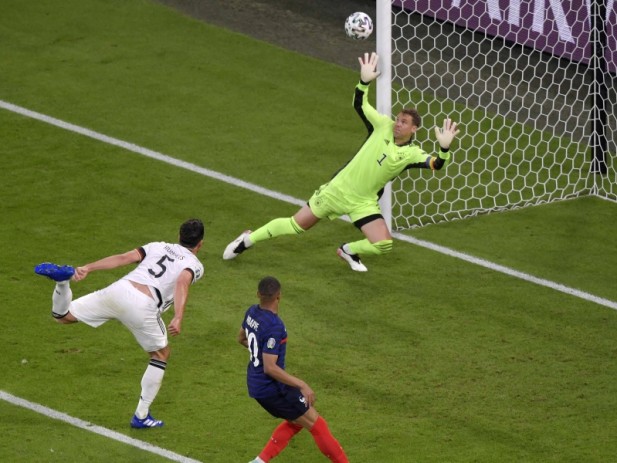 EM 2020 » Gruppe E » Dienstag, 15. Juni 2021 21:00 Uhr » Frankreich - Deutschland 1:0 (1:0) Http%3A%2F%2Fmediadb.kicker.de%2Fwcms%2F7115%2F77813%2FAD312222-2D2C-4C26-A528-5C8787183CE1