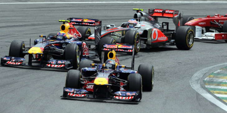 Doppelsieg: Die Red-Bull-Piloten Mark Webber (li.) und Sebastian Vettel triumphierten in Brasilien. 