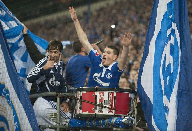 Raul (Schalke 04, 15 Tore)