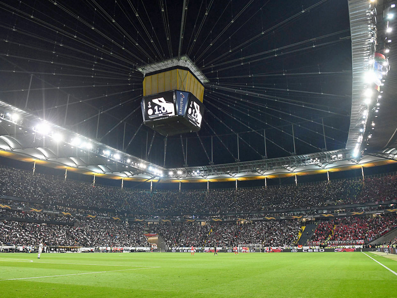 Volle H&#252;tte: Frankfurts Arena ist auch gegen den FC Chelsea ausverkauft.