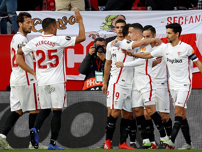 Mit einem 1:0 im Hin- und einem 2:0 im R&#252;ckspiel gegen Lazio ist der FC Sevilla ins Europa-League-Achtelfinale eingezogen.