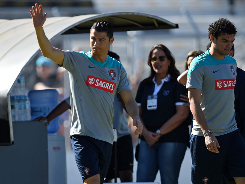 Die Fans waren aus dem H&#228;uschen: Cristiano Ronaldo bedankte sich artig.