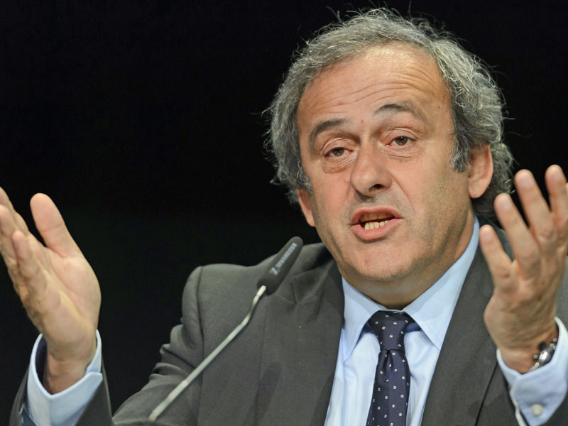 UEFA-Pr&#228;sident Michel Platini versuchte FIFA-Boss Blatter zum R&#252;cktritt zu bewegen - vergeblich.