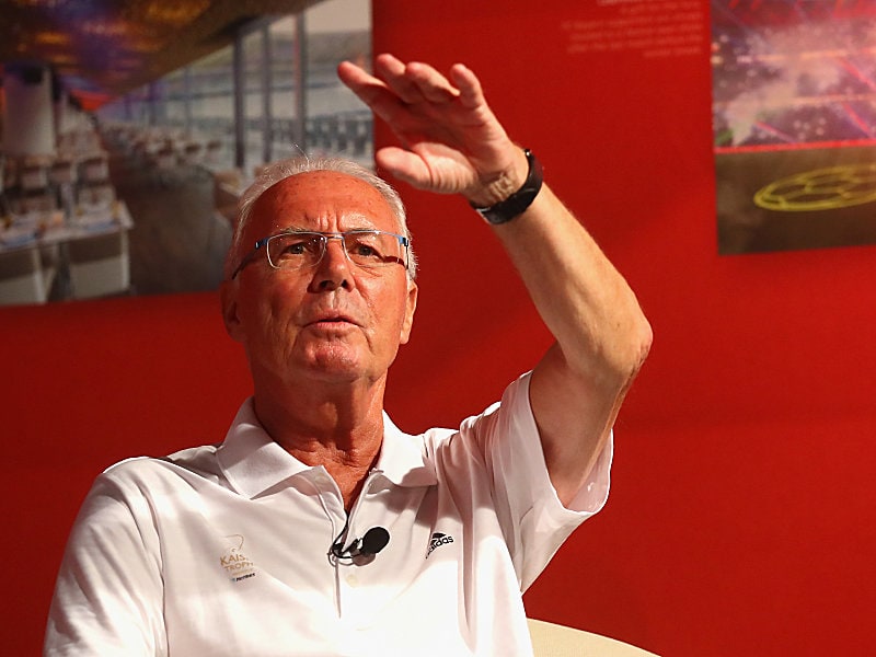 Es kehrt keine Ruhe ein: Franz Beckenbauer ger&#228;t erneut unter Druck.