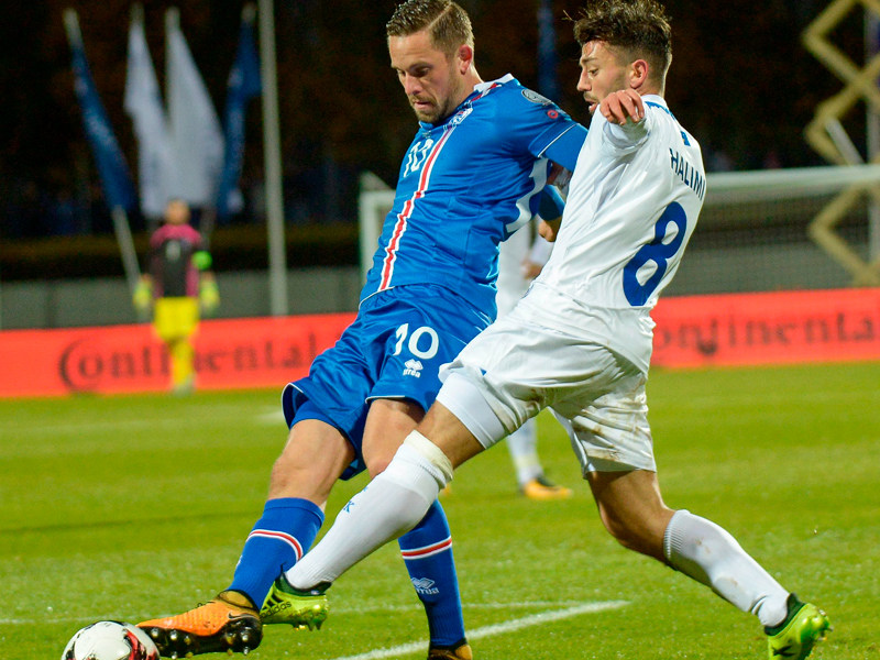 Sigurdsson brachte Island gegen den Kosovo in F&#252;hrung.