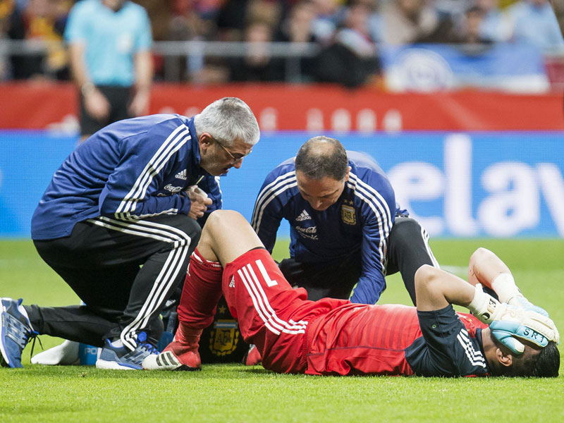 Bereits im M&#228;rz hatte sich Sergio Romero im Testspiel gegen Spanien am Knie verletzt. Nun l&#228;sst eine erneute Verletzung einen Einsatz bei der WM nicht zu.