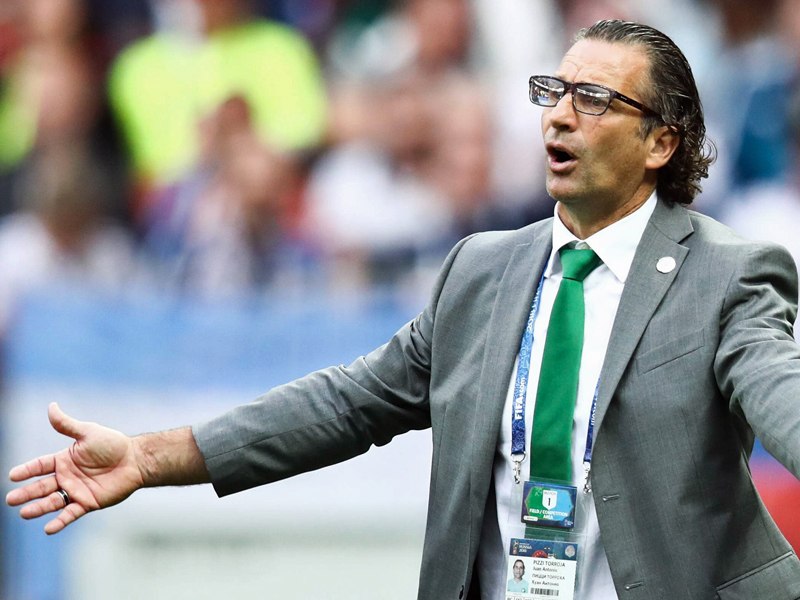 Verlor mit seiner Elf das Auftaktspiel der WM mit 0:5 gegen Russland: Saudi-Arabiens Coach Juan Antonio Pizzi.