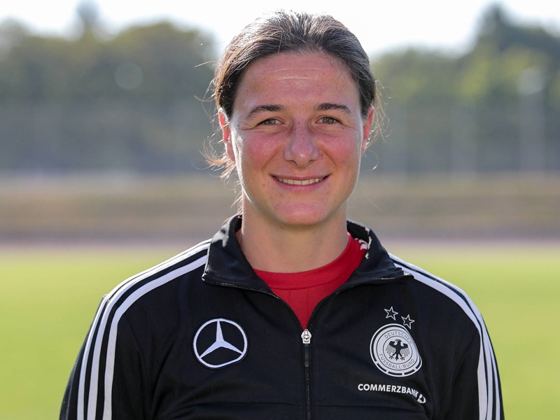 Trainiert k&#252;nftig Bayer Leverkusen: Verena Hagedorn.