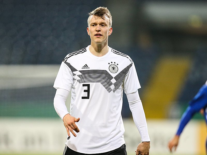 Erfahrenster Spieler im aktuellen U-21-Aufgebot: Lukas Klostermann.