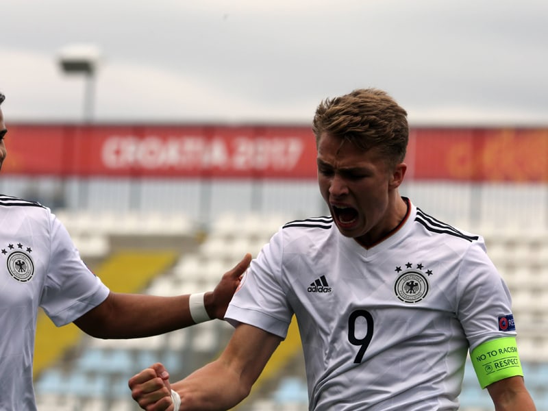 F&#252;hrte sein Team ins Viertelfinale: Torj&#228;ger Jann-Fiete Arp.