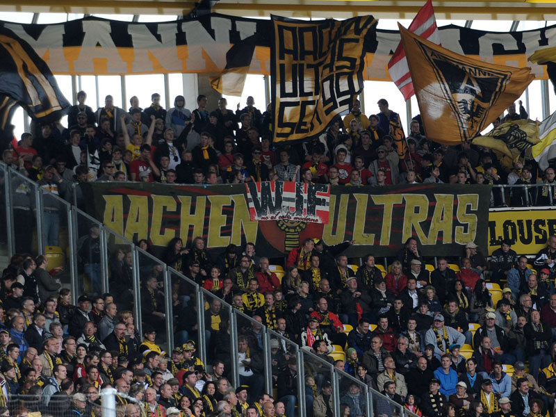 Zuk&#252;nftig nicht mehr im Stadion: die &quot;Aachen Ultras&quot;.