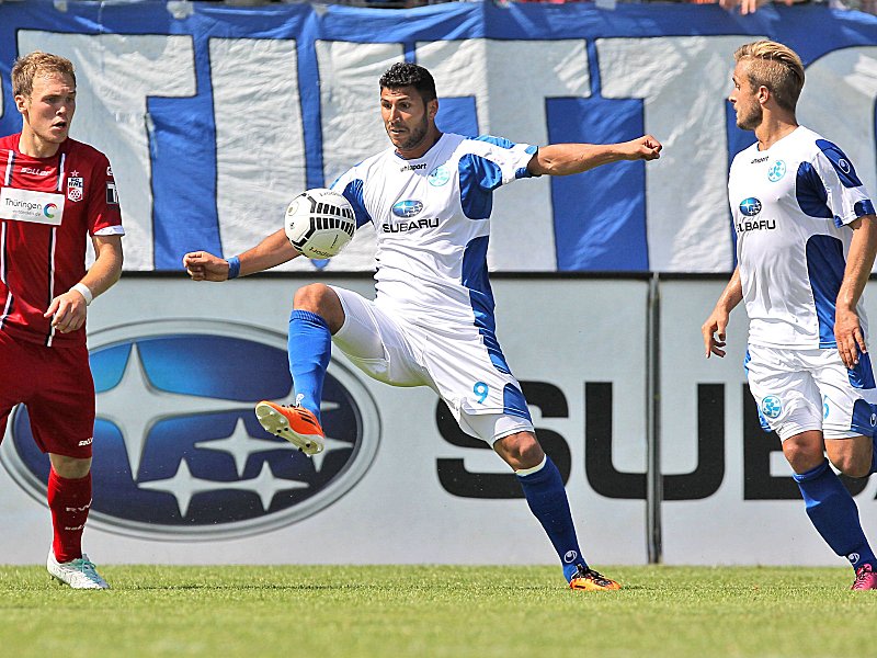 Wird den Kickers am Sonntag voraussichtlich als Alternative zur Verf&#252;gung stehen: Elia Soriano (Mitte).