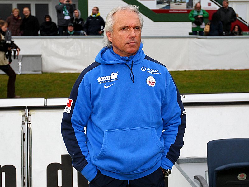 Beginnt seine zweite Amtszeit als Hansa-Coach: Peter Vollmann.