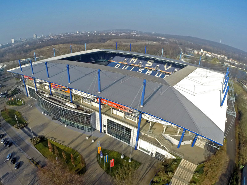 Die Fans des MSV Duisburg k&#246;nnen sich weiter Hoffnung machen, in der Schauinsland-Reisen-Arena auch in der kommenden Saison Drittliga-Fu&#223;ball zu sehen. 