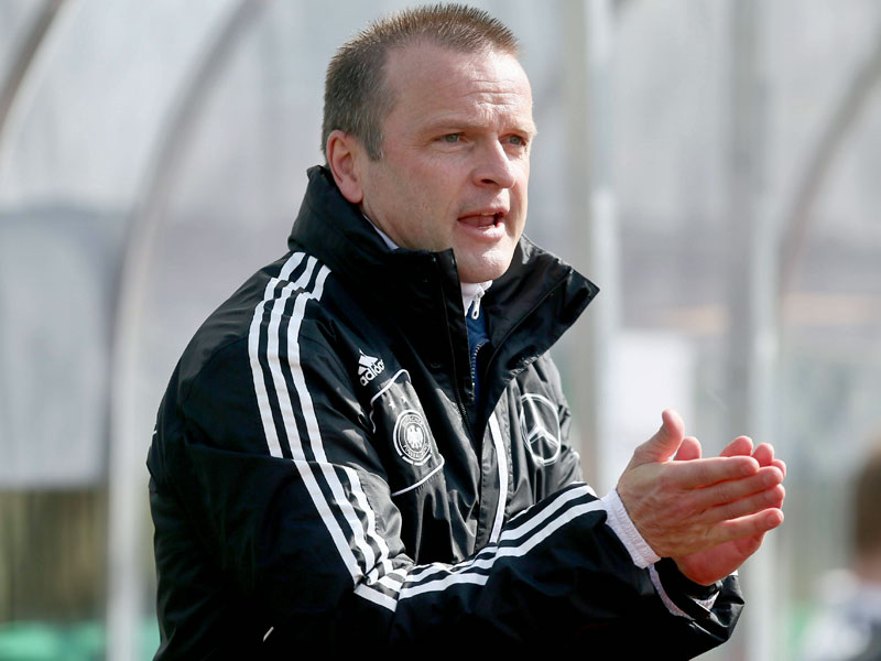 Unterschreibt einen Zweijahresvertrag: Dynamo Dresdens neuer Coach Stefan B&#246;ger.