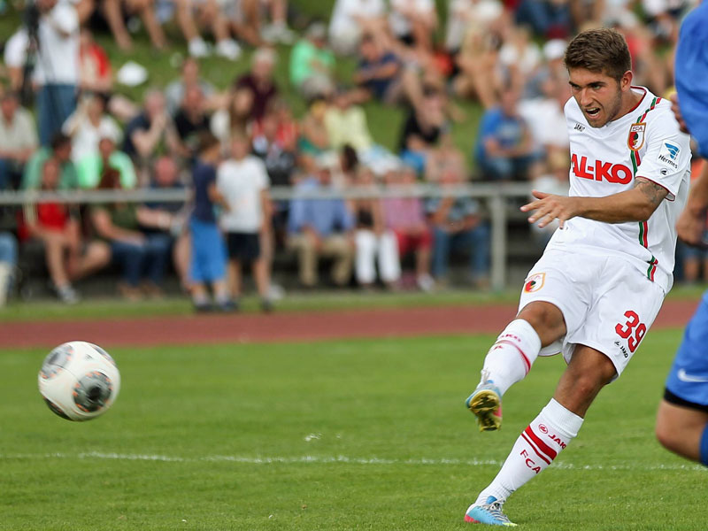 Spielte auch schon beim FC Augsburg vor: Alessandro Riedle. 