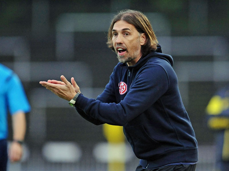 War mit dem Angriffsspiel seiner Mannschaft im Spiel gegen den VfB II nicht zufrieden: FSV-Coach Martin Schmidt.