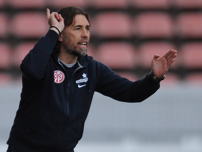 Sah im letzten Test gegen Saarbr&#252;cken einen &quot;Schuss vor den Bug&quot;: Mainz-II-Trainer Martin Schmidt.