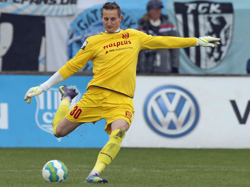 Ein Kandidat f&#252;r den Platz im Tor gegen Hansa Rostock: Pierre Kleinheider vom Halleschen FC.