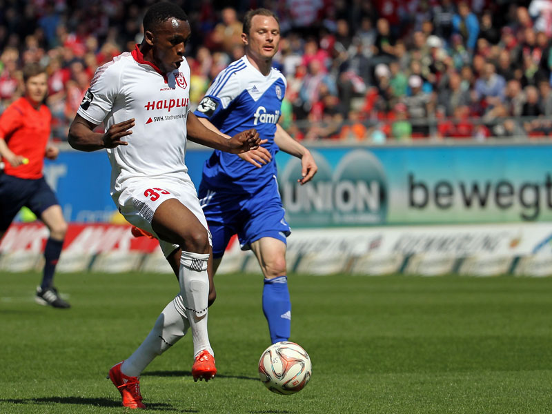 Halles Osawe markierte das 1:0 gegen Kiel.