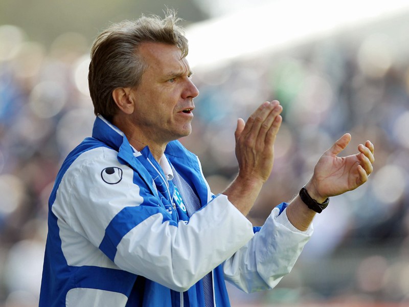 Erwartet ein schweres Spiel gegen Cottbus: Kickers-Trainer Horst Steffen.