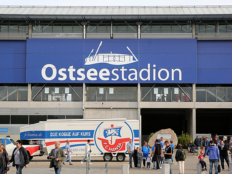 F&#252;r Heimspiele im Ostseestadion: Rostock und die Polizei vereinbaren neues Sicherheitskonzept.