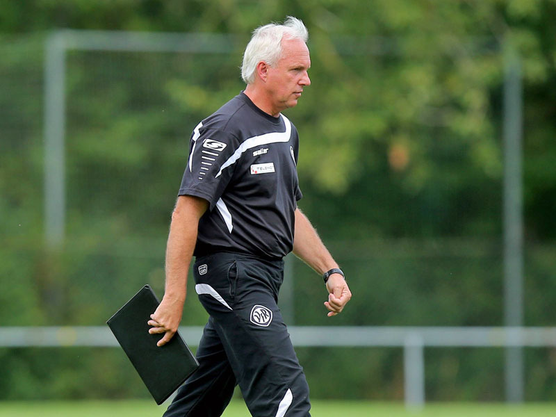 Bekommt es mit seinem ehemaligen Arbeitgeber Rostock zu tun: Aalens Coach Peter Vollmann. 
