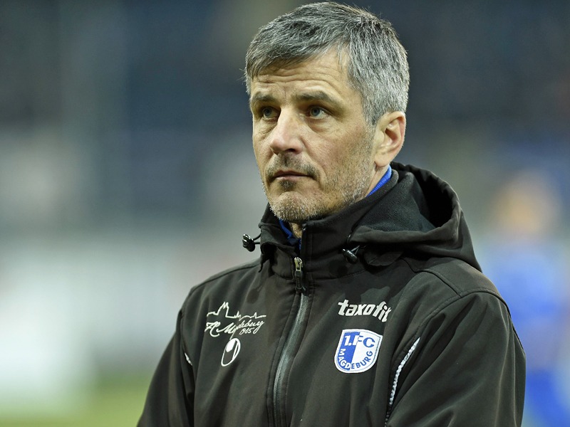 Peilt mit dem 1. FC Magdeburg den Aufstieg an: Cheftrainer Jens H&#228;rtel.
