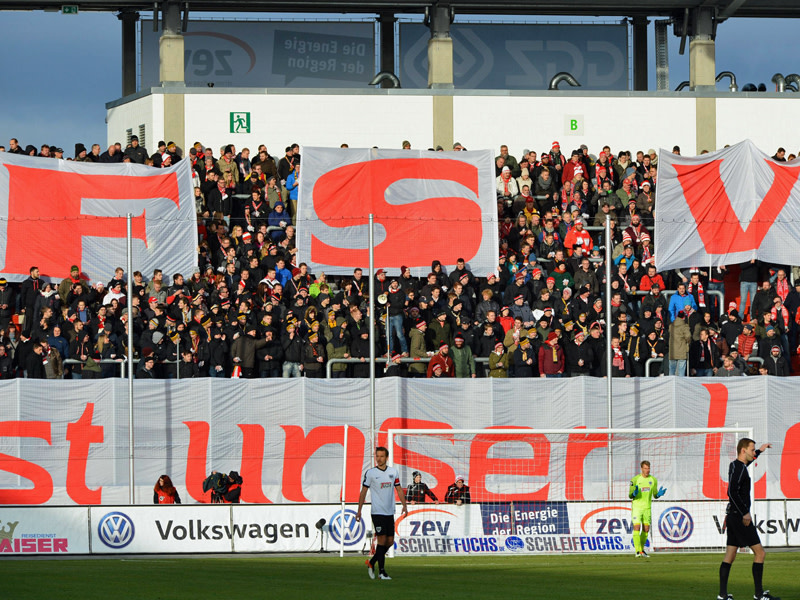 Angesichts der finanziellen Probleme: Harte Zeiten f&#252;r die Fans des FSV Zwickau.