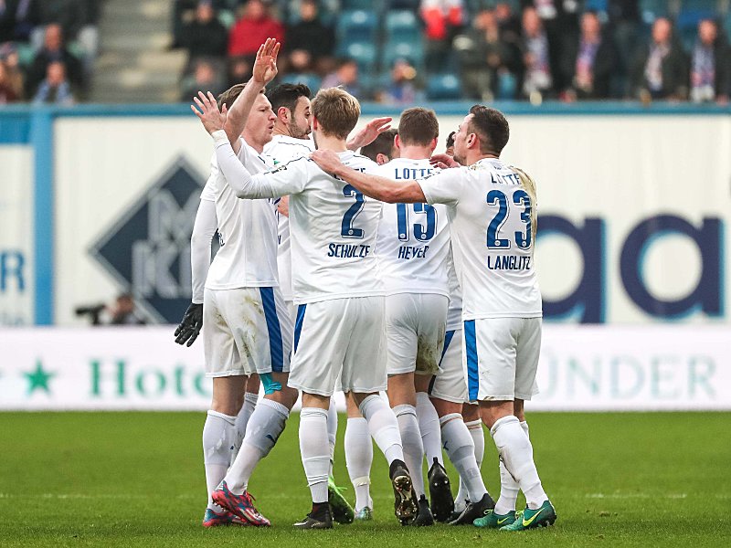 Erleichterung: Bei zuletzt formstarken Rostockern konnten die Sportfreunde drei Punkte mitnehmen.