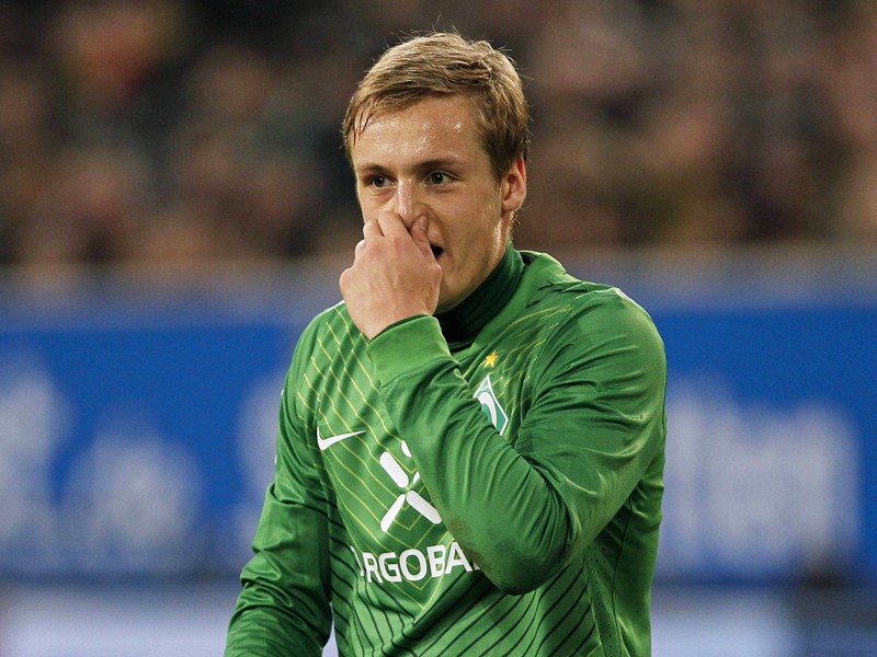Scheitert vom Elfmeterpunkt: Felix Kroos vergab f&#252;r Tabellenschlusslicht Werder Bremen die Chance zur F&#252;hrung.