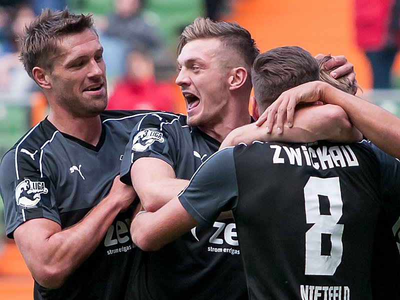 Nietfeld und Co. feiern den ersten Sieg des FSV Zwickau in der 3. Liga.