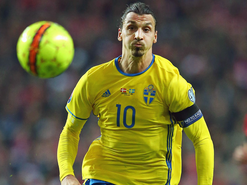 Hat Wadenprobleme: Schwedens Nationalst&#252;rmer Zlatan Ibrahimovic.