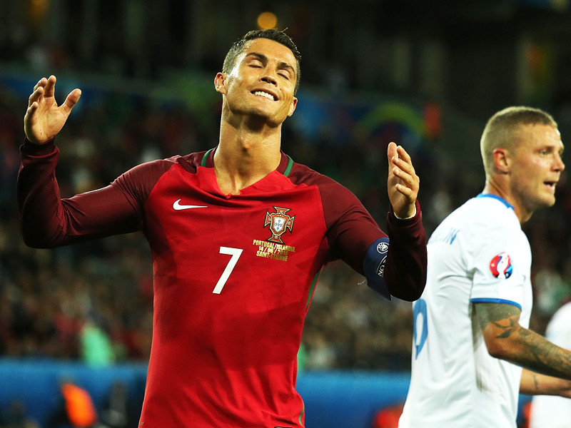 Scheiterte am isl&#228;ndischen &quot;Mannschaftsbus&quot;: Portugals Superstar Cristiano Ronaldo. 