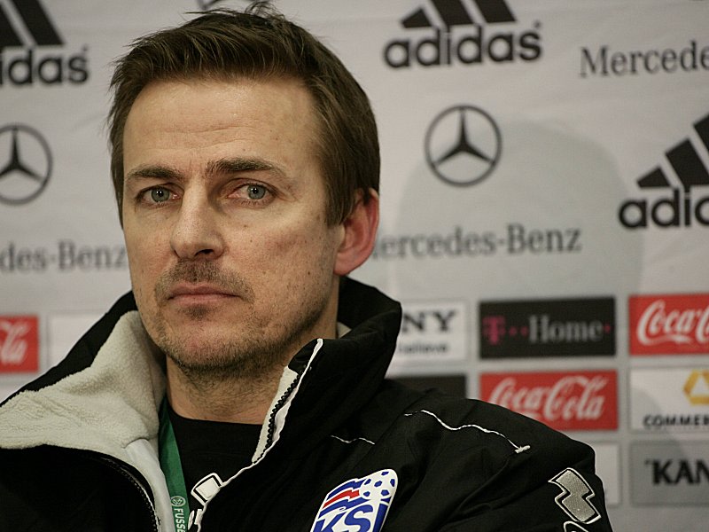 Im Trainerteam der W&#246;lfe: Eyjolfur Sverrisson wird Co-Trainer beim VfL.