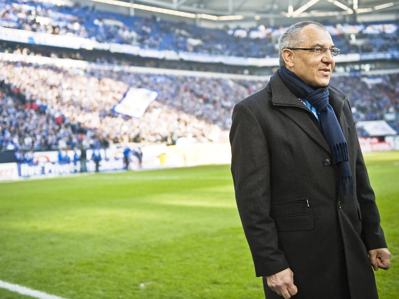 Will die Fans wieder hinter sich bringen: Schalkes Trainer und Manager Felix Magath. 