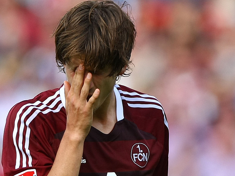 Voll auf die Nase: Timm Klose will dennoch gegen Mainz auflaufen.