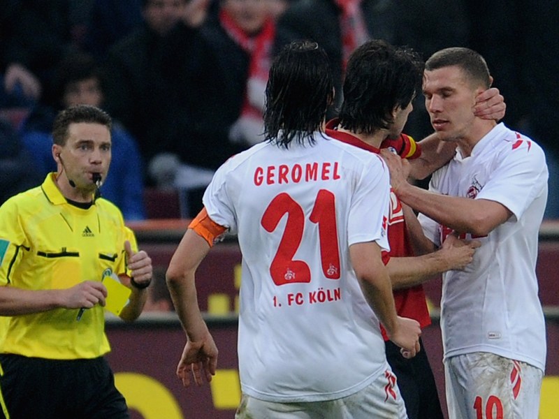Der entscheidende Griff: Kobiashvili gegen Podolski.