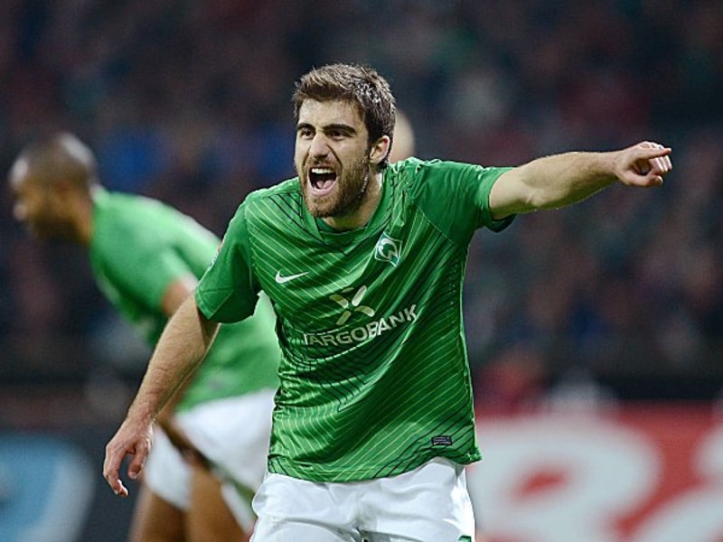 Vertrag bis 2014: Sokratis bleibt Werder erhalten.